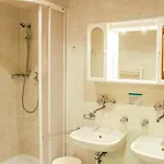 Astoria 3*