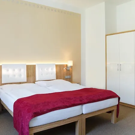 Hotel Astoria 3*
